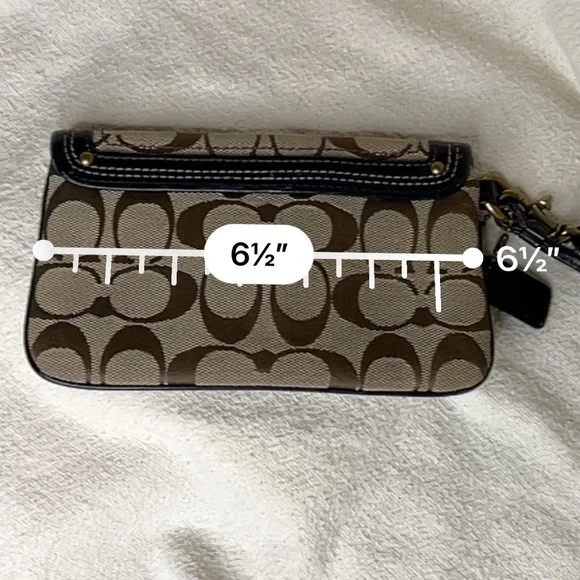 Coach Legacy Signature Brown Canvas & Leather Turnlock Wristlet Striped Interior - Picture 12 of 14